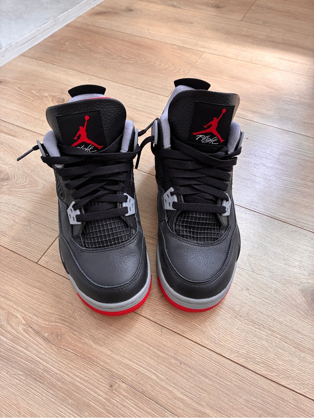 Air Jordan’s Retro 4 GS Bred Reimagined youth size 6 like new